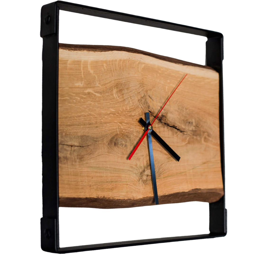 Quadratische Wanduhr mit Stahlrahmen aus massiver Eiche von holz4home®ohne Nuten