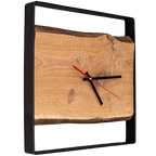Quadratische Wanduhr mit Stahlrahmen aus massiver Eiche von holz4home®mit Nuten