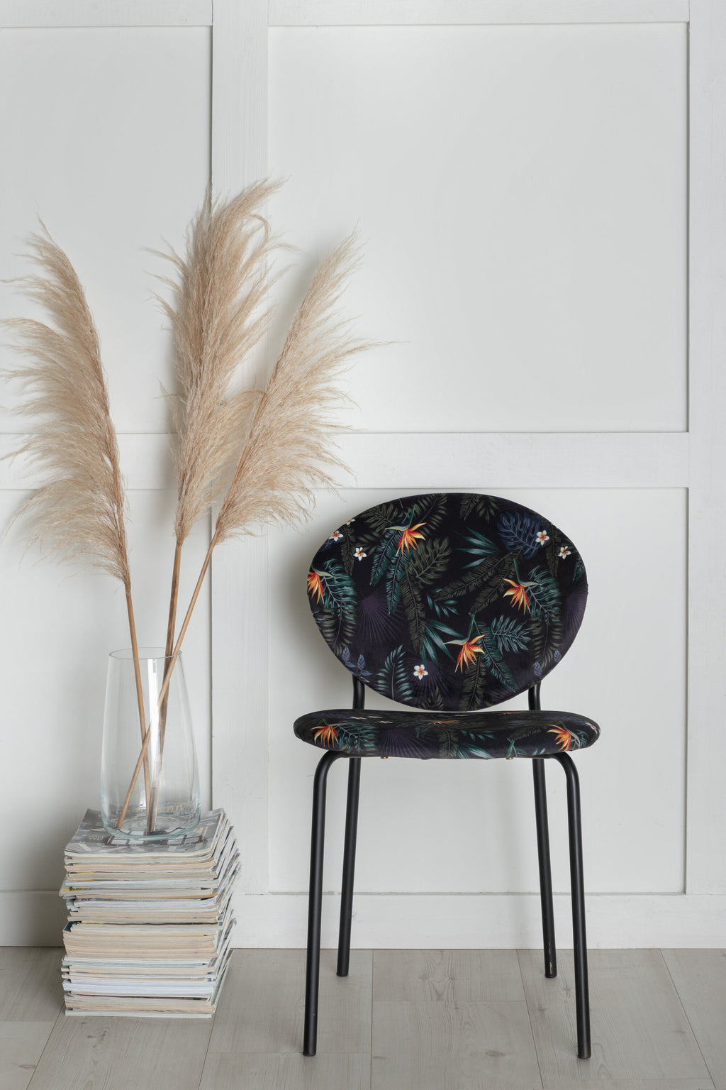 Vault Chair