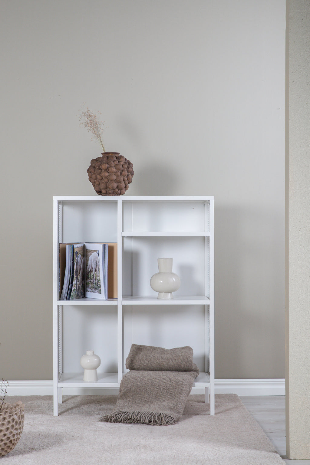 s_15357-201__1__content Misha Shelf Regal