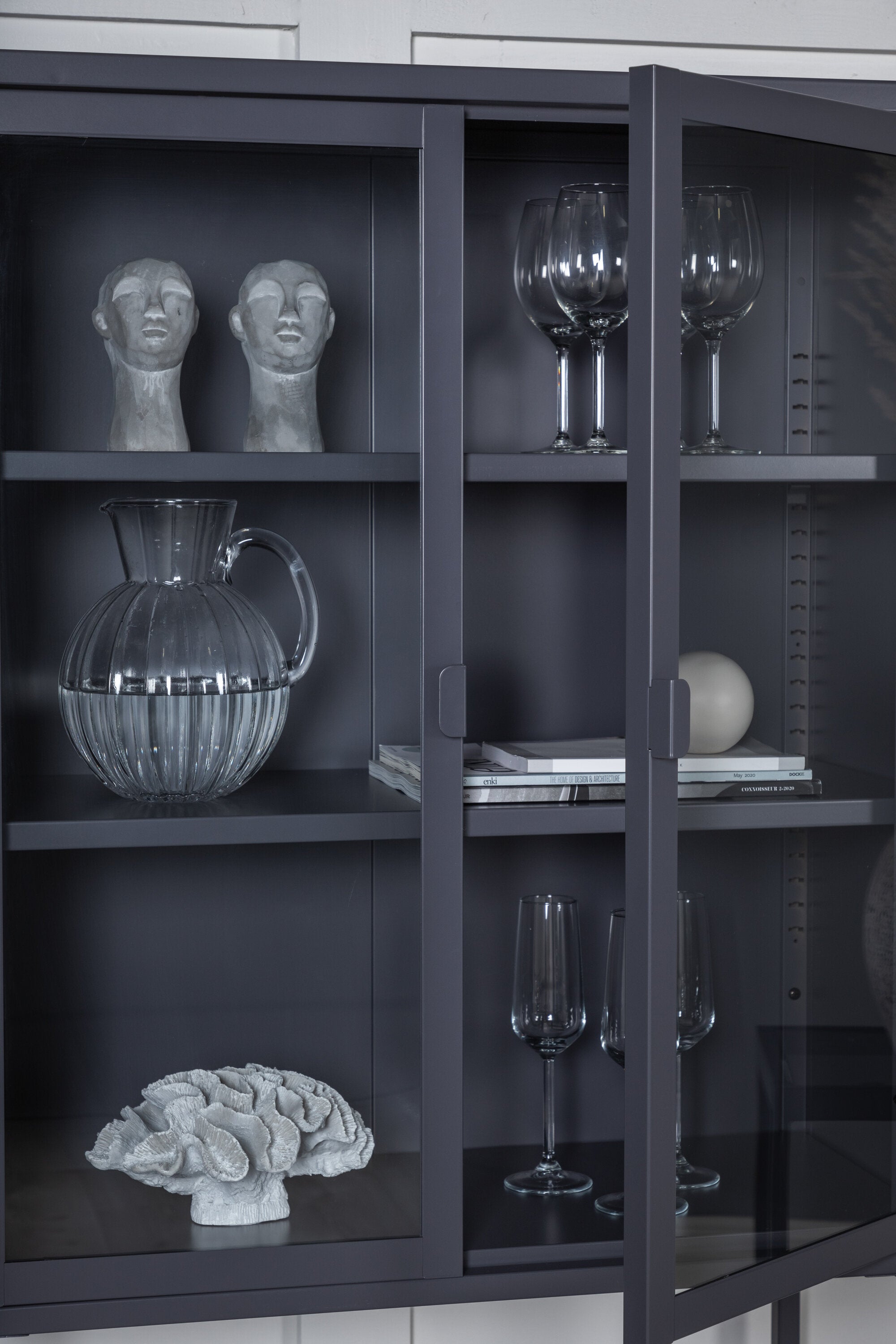 s_15359-205__14 Misha Schrank Schrank