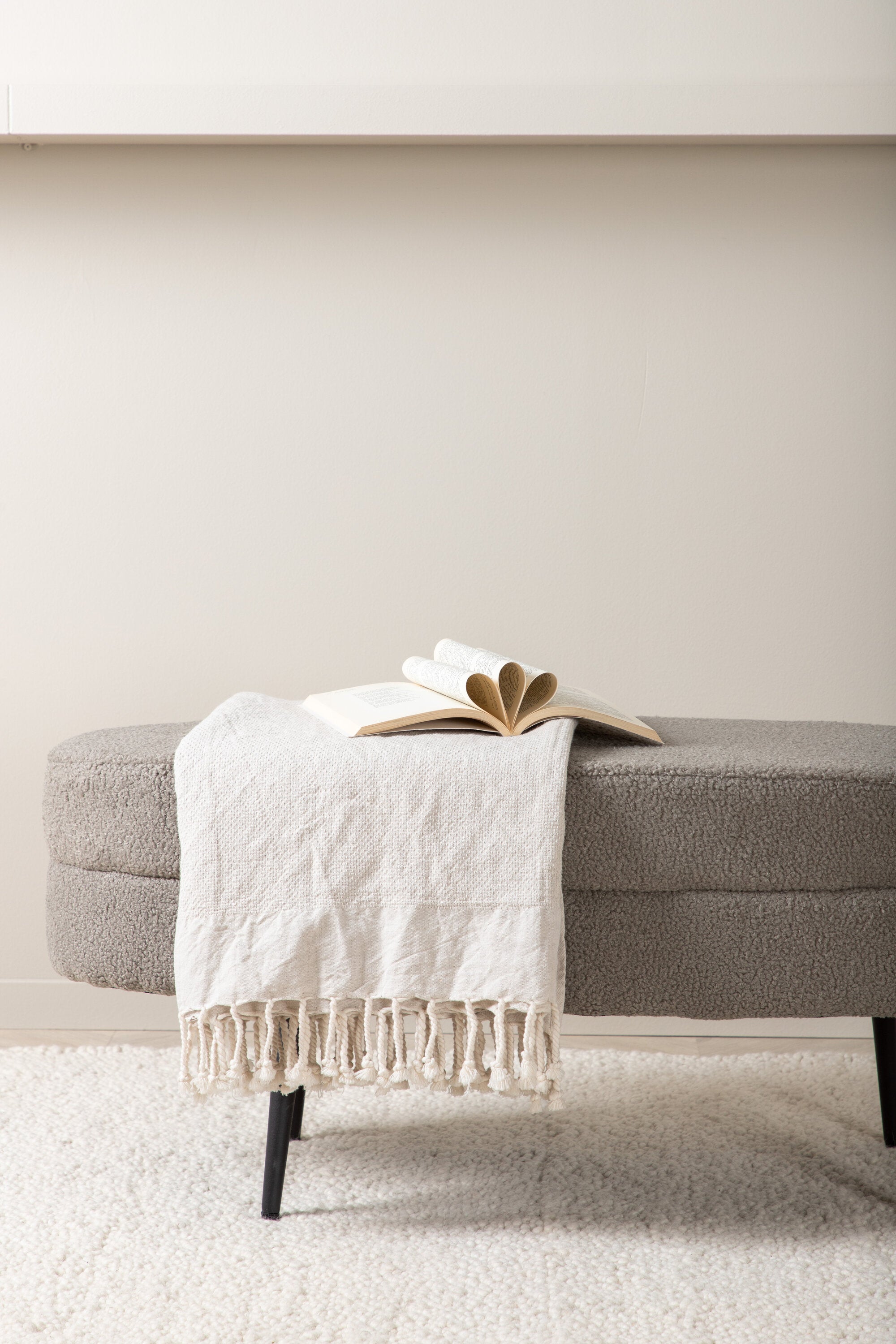 s_15569-405__12 Otto Hocker Ottomane