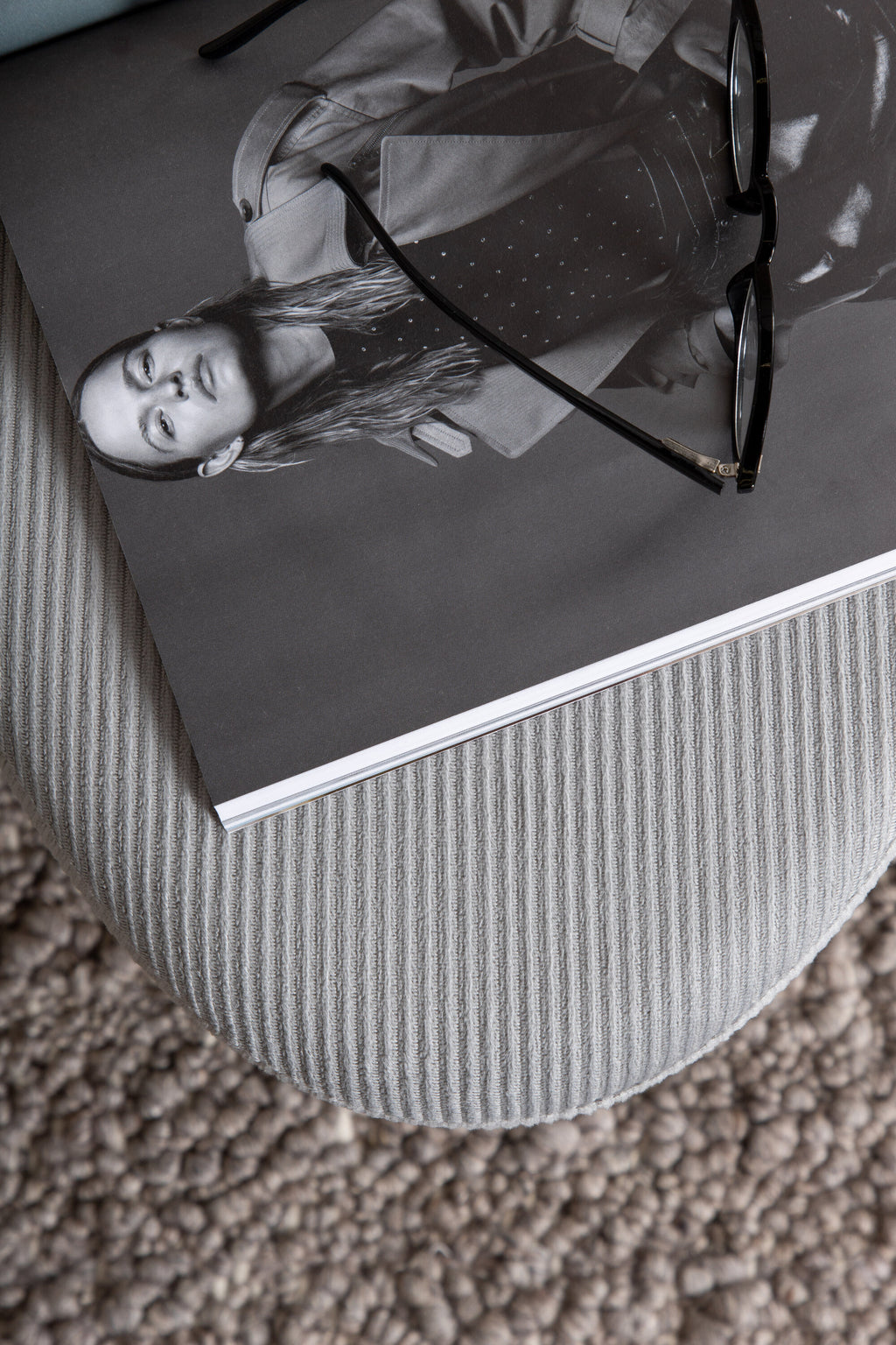 s_15569-995__11 Otto Hocker Ottomane