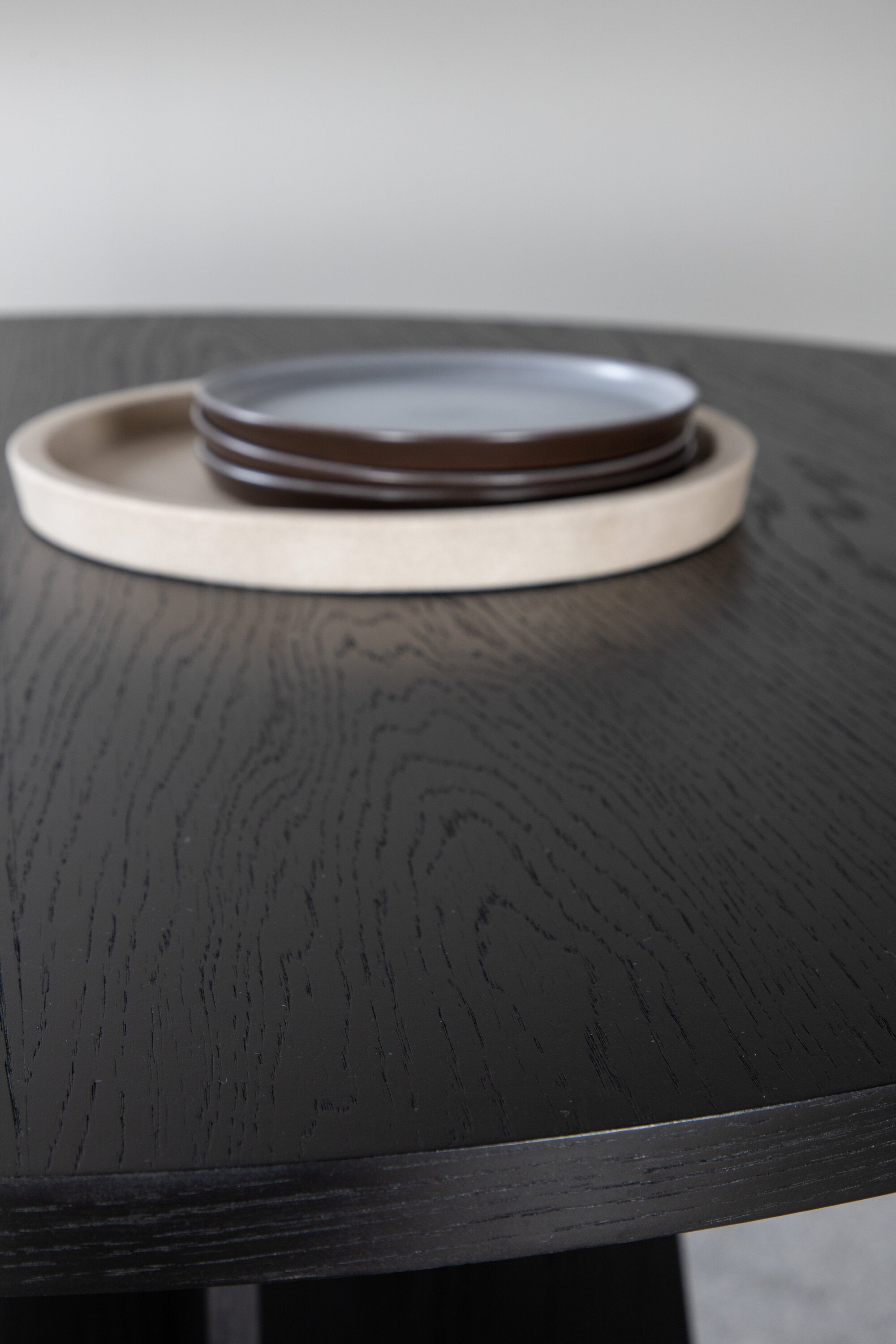 s_15588-848__13 Bootcut Round Dining Table Runder Esstisch