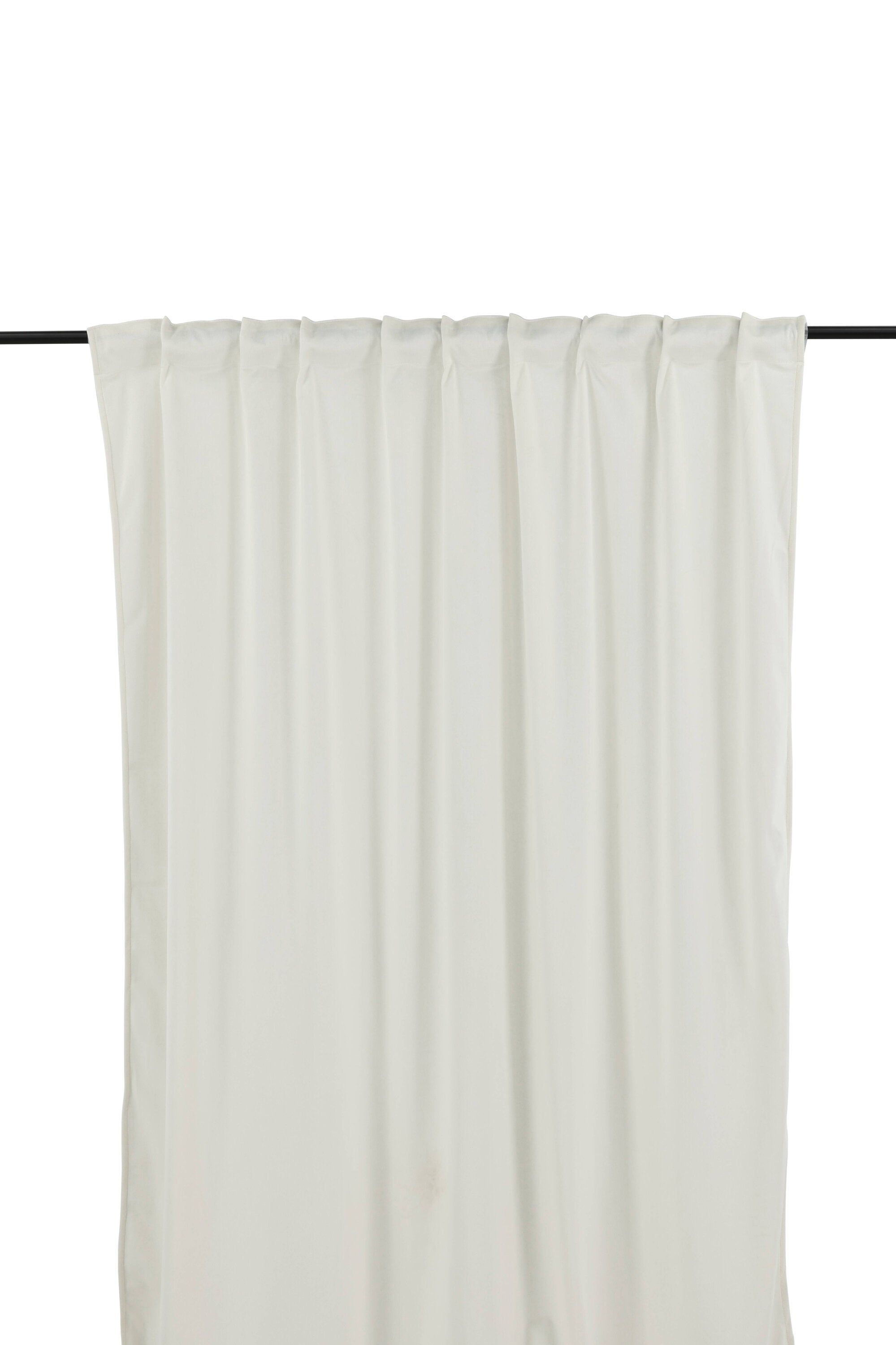 s_15925-701_2 Mary Vorhang Vorhang