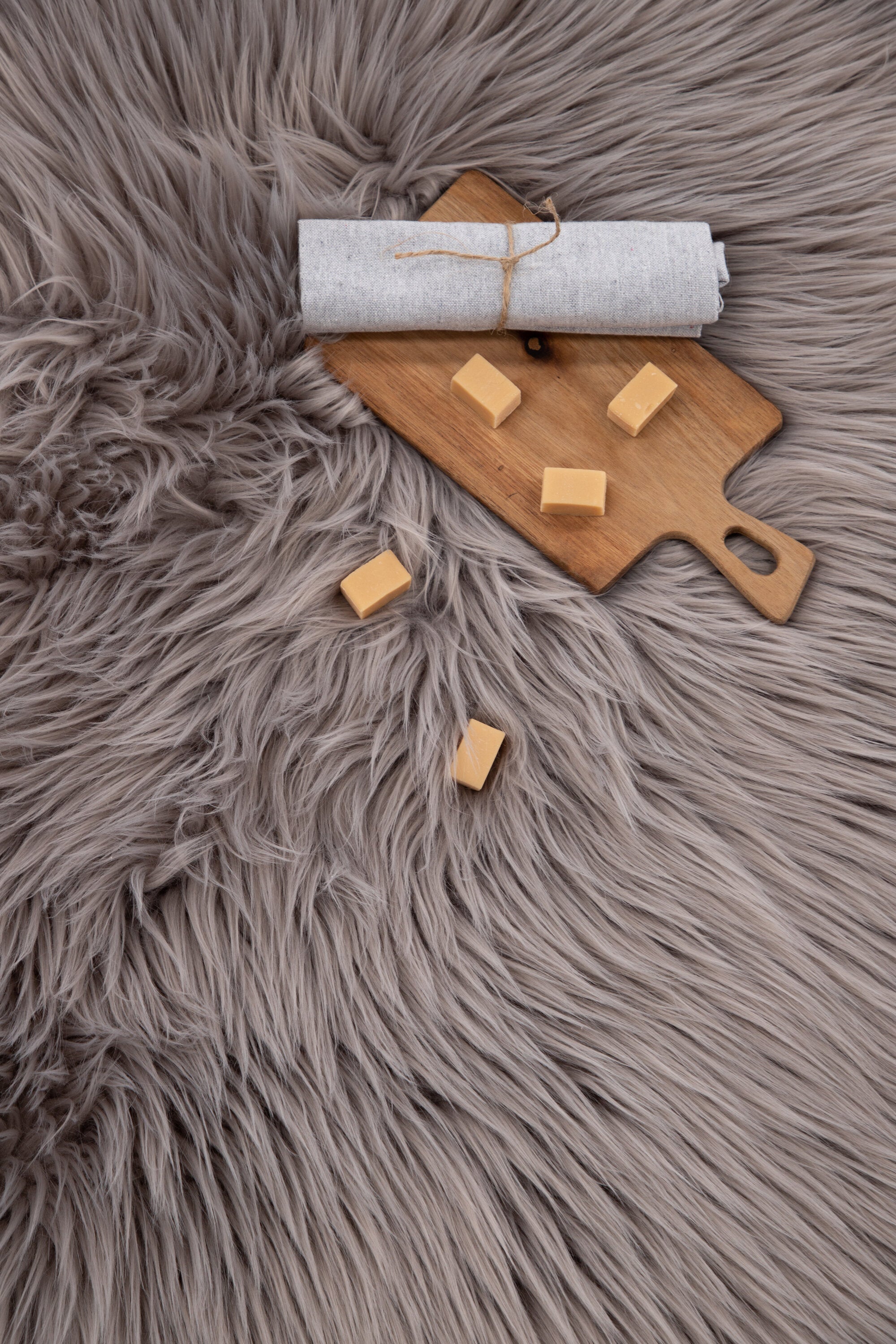 s_15937-305__001 Katy Schafsfell Decke