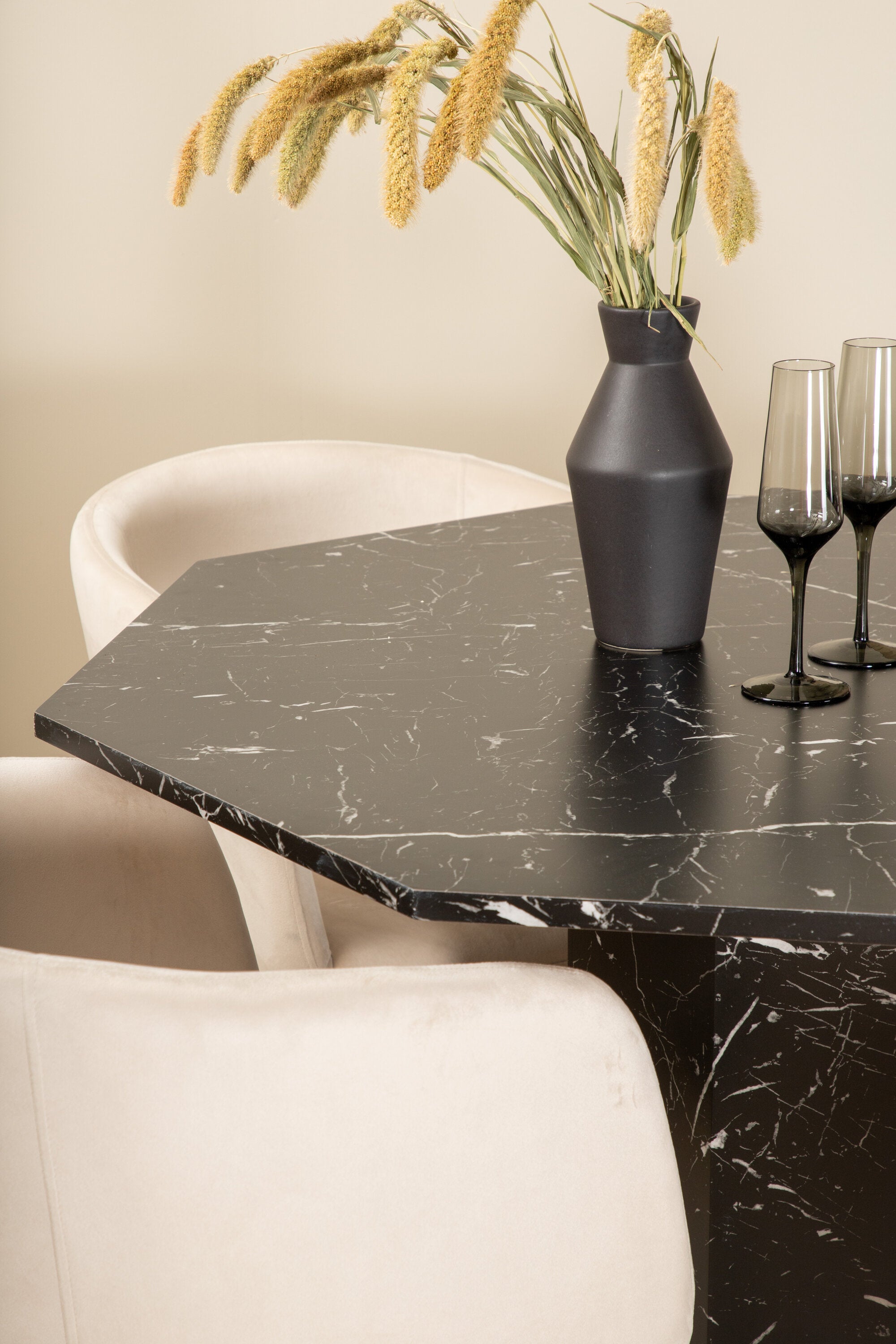 s_gr22350__12_95bfb006-f47f-4108-8686-502594722a8b Marbs Runder Esszimmer Set Rundes Essgruppen Set