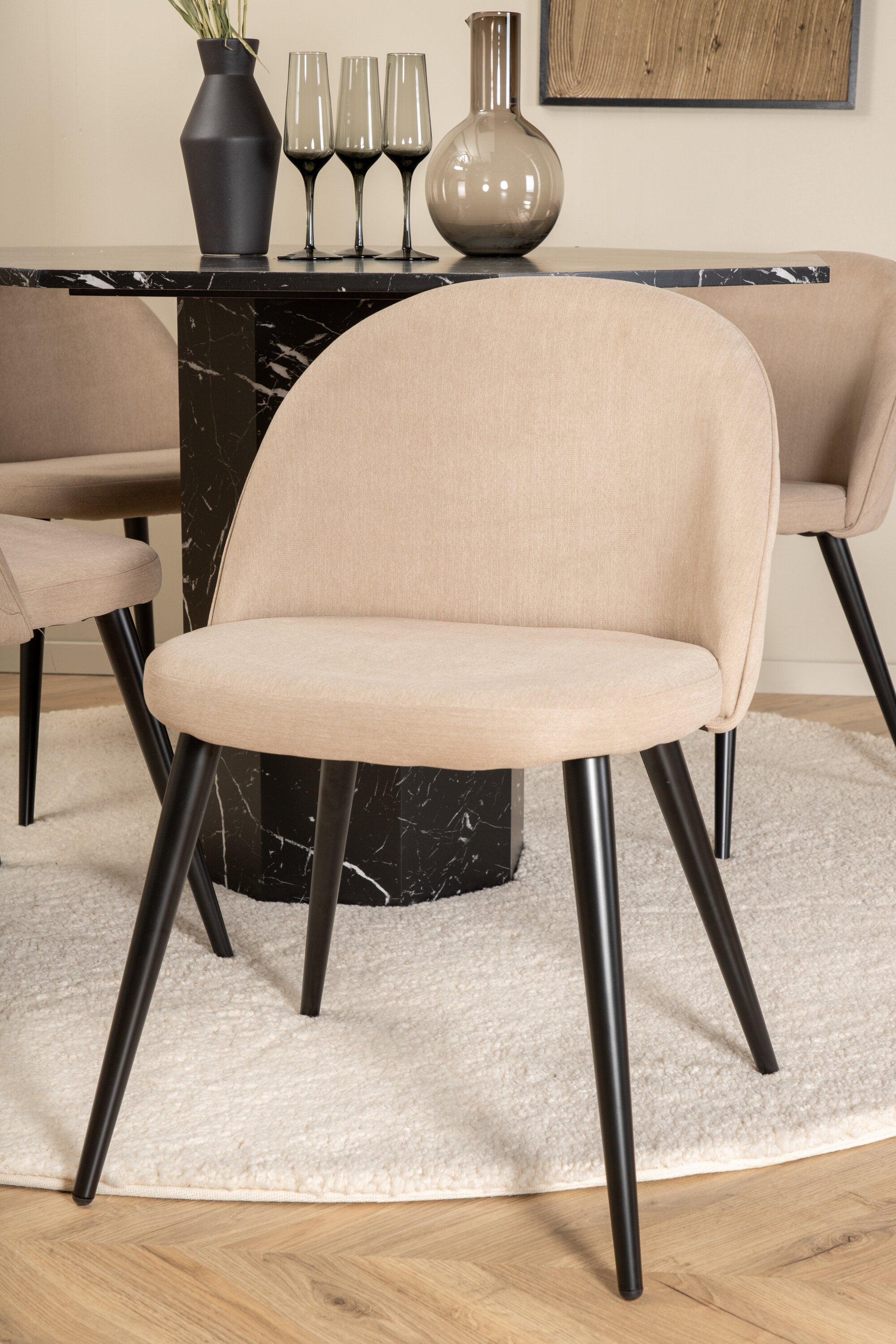 s_gr22357__13 Marbs Round Dining Set Rundes Essgruppen Set