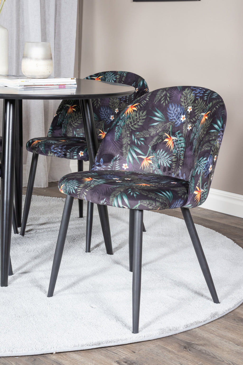 s_gr24123__12 Esszimmer Set Plaza Mit Velvet Stühlen Rundes Essgruppen Set