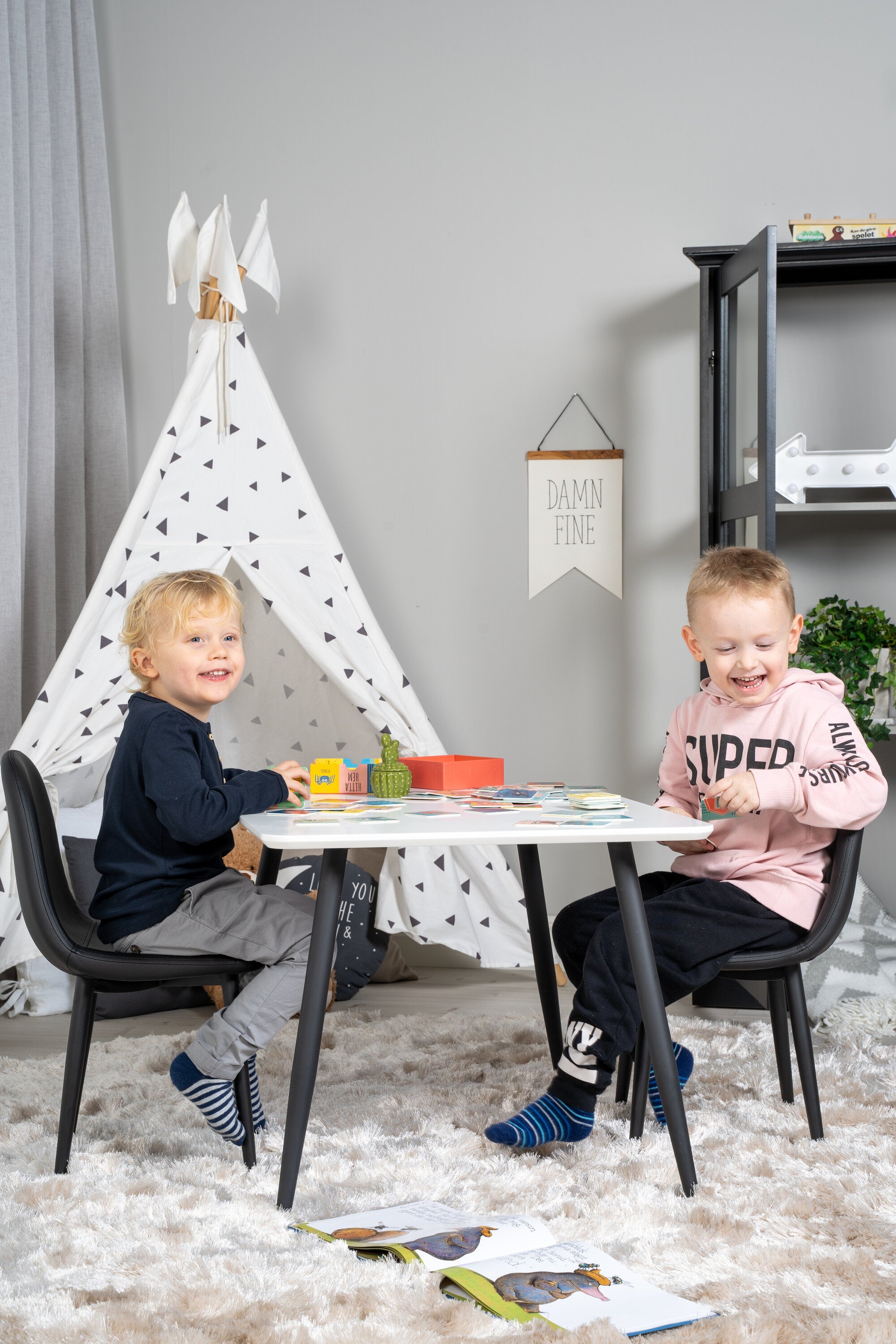 s_gr24151__13 Dining Set Polar Mit Stühlen Polar Rechteckiges Essgruppen Set