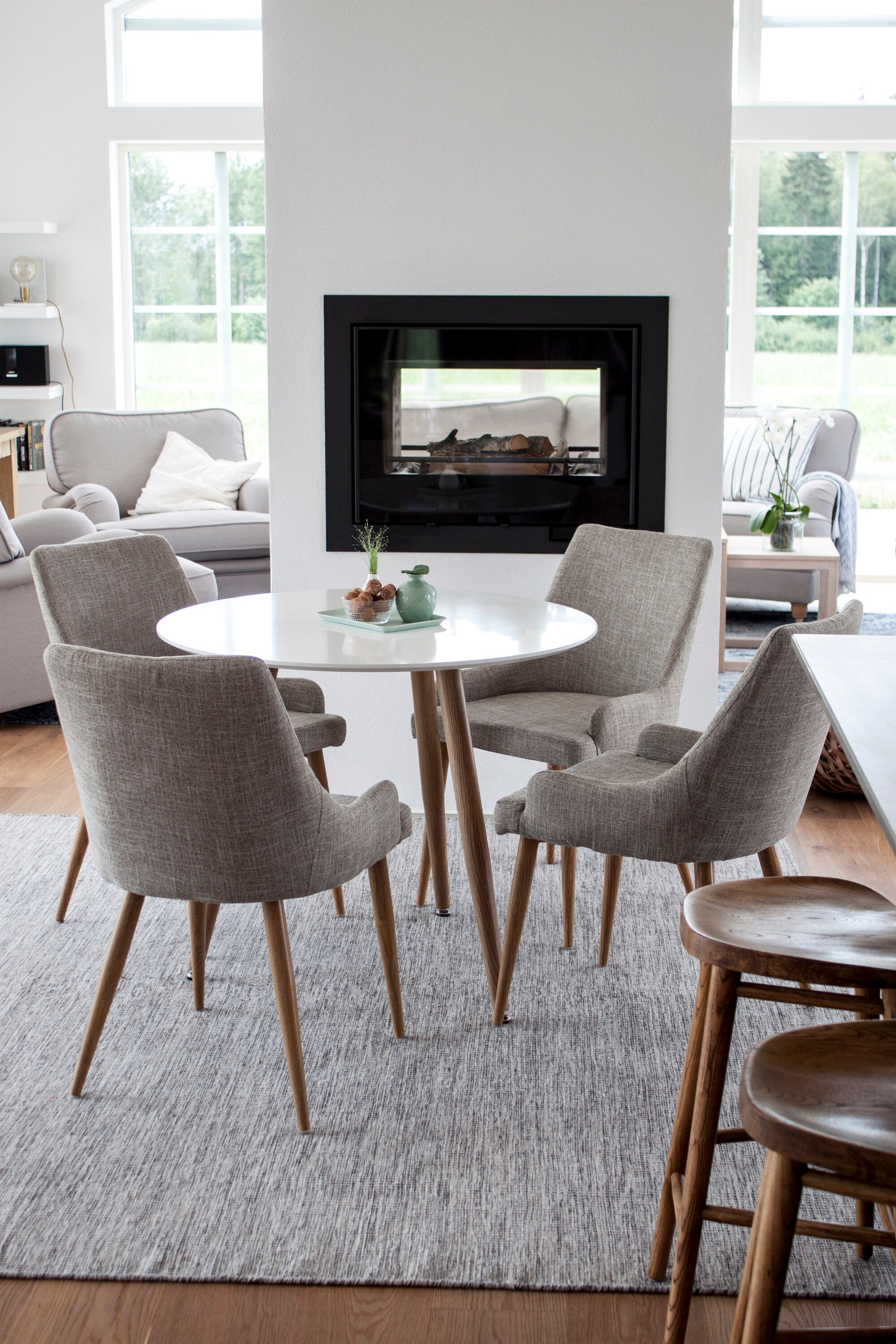 s_gr24207_4_m Esszimmer Set Polar Mit Stühlen Plaza Rundes Essgruppen Set